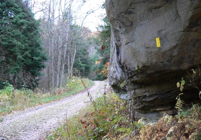 Baker Trail bt-redbank1.jpg