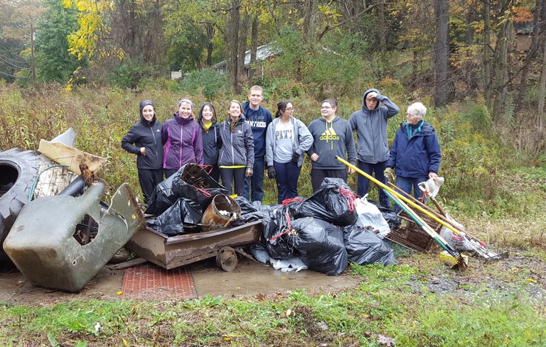 PITT STUDENTS .jpg PITT STUDENTS .jpg